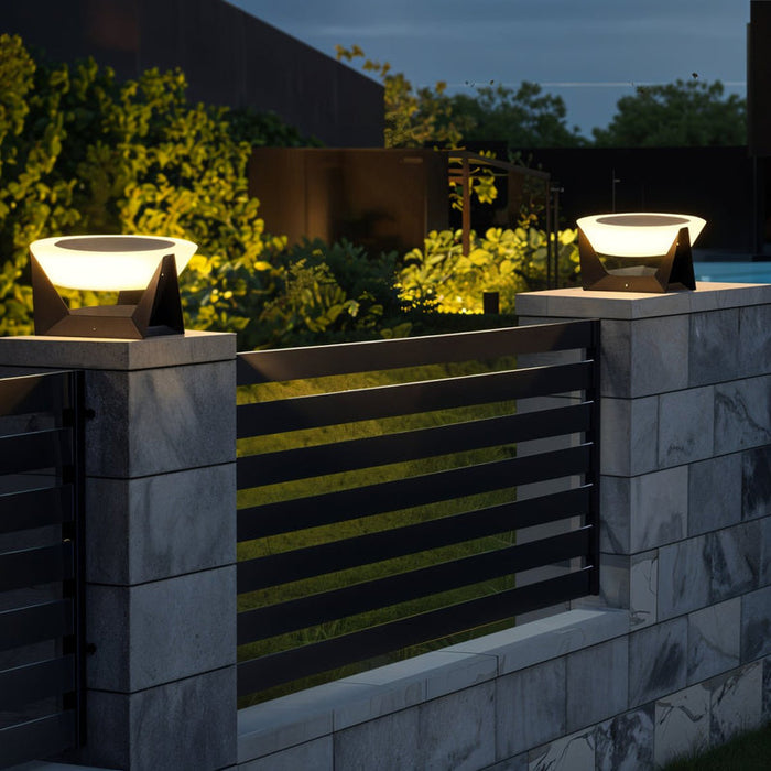 Lito Outdoor Garden Lamp