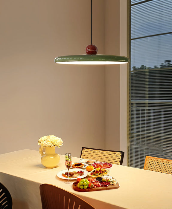 Lola Swing  Pendant Lamp Vakkerlight