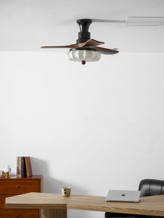 Lotus Bloom Ceiling Fan Light Vakkerlight