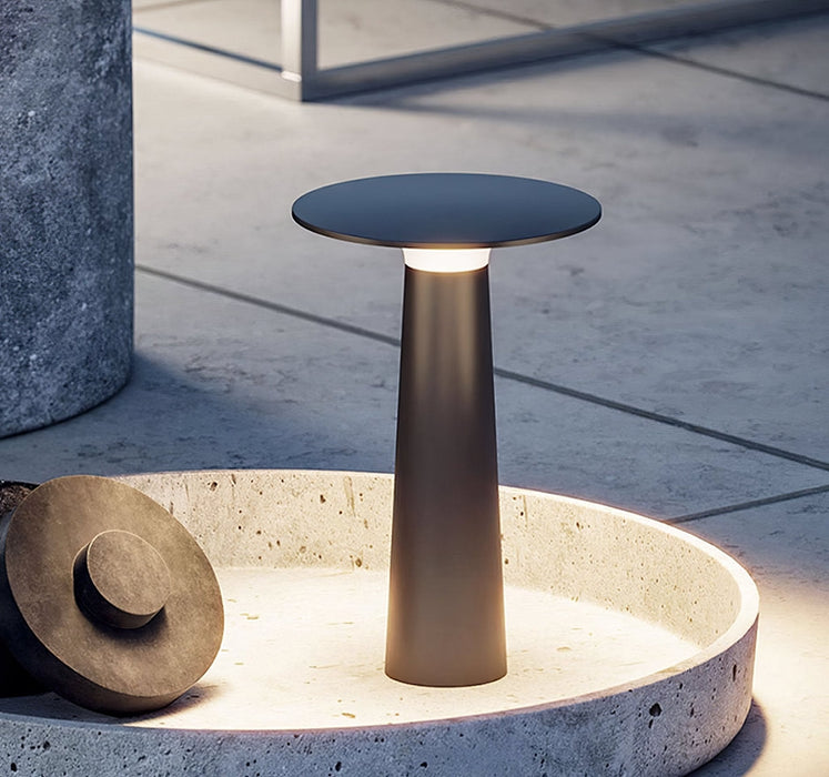 Luma Disk Outdoor Table Light Vakkerlight