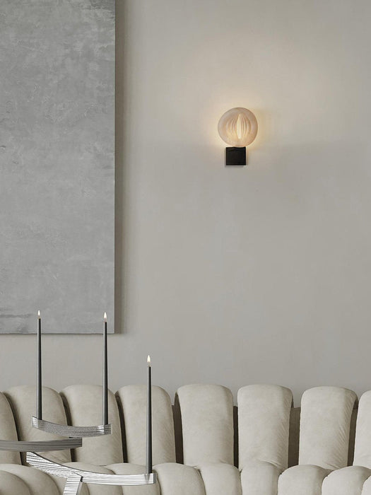 Lumen Rift Alabaster Wall Lamp Vakkerlight