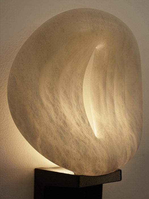 Lumen Rift Alabaster Wall Lamp Vakkerlight