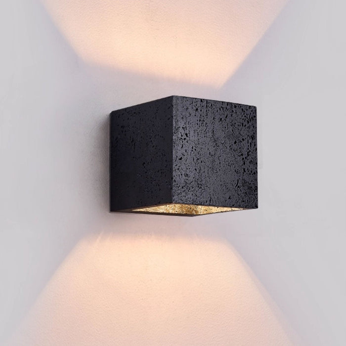 Lumina Void Sconce Vakkerlight