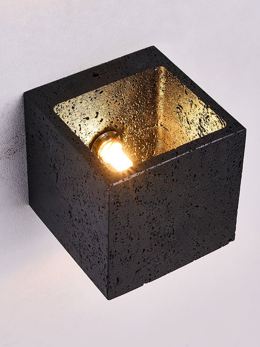 Lumina Void Sconce Vakkerlight