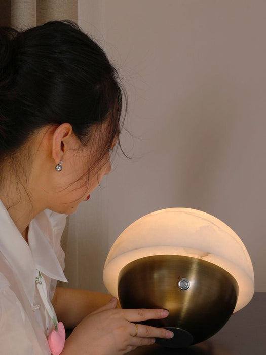 Luna Stone Mini Alabaster Table Lamp Vakkerlight