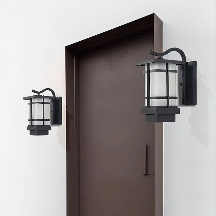 Madison Lantern Outdoor Wall Lamp Vakkerlight