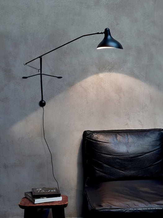 Mantis Arm Wall Lamp Vakkerlight