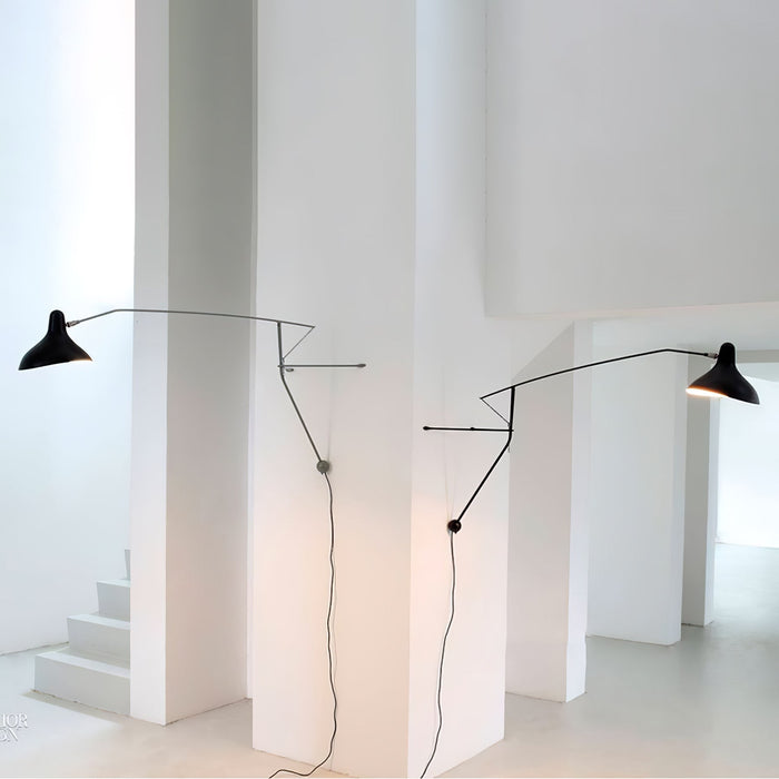 Mantis Arm Wall Lamp Vakkerlight