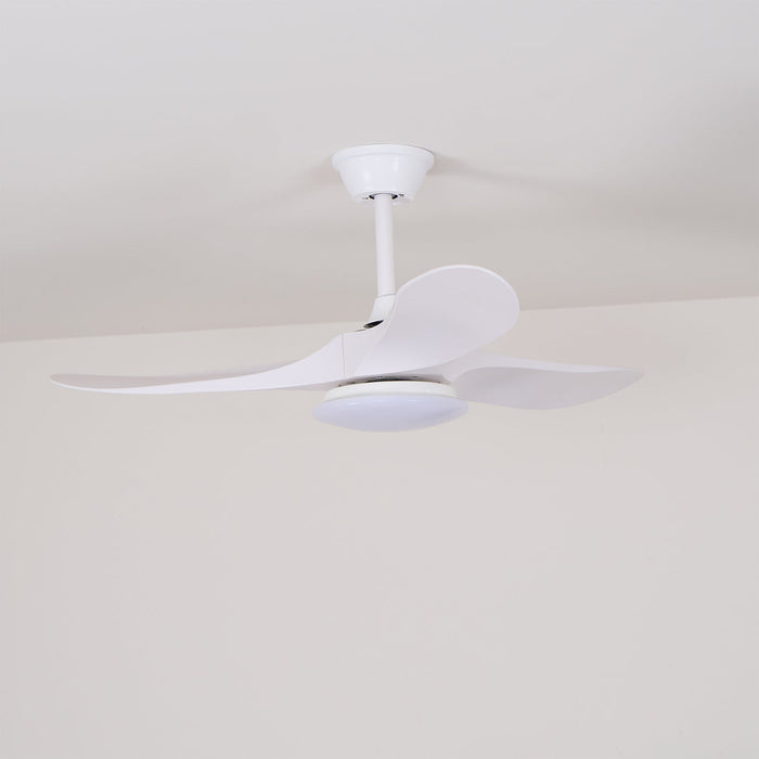 Maverick 42"/52" Ceiling Fan Light Vakkerlight