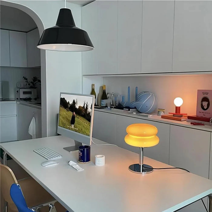 Finn Bauhaus Minimalist Glass Table Lamp