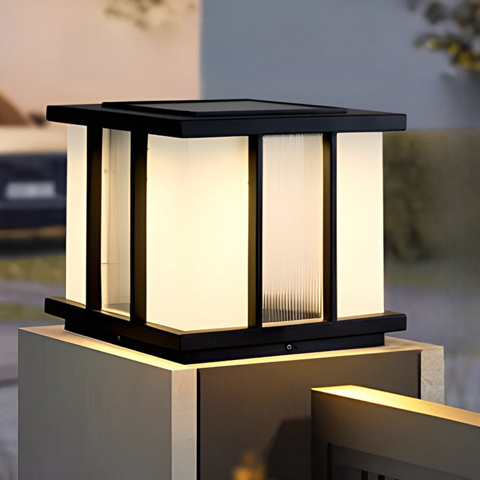 Modern Cube Solar Outdoor Light Vakkerlight