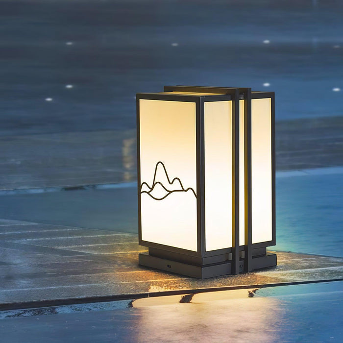 Mountain Outdoor Post Light Vakkerlight