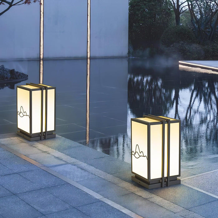 Mountain Outdoor Post Light Vakkerlight