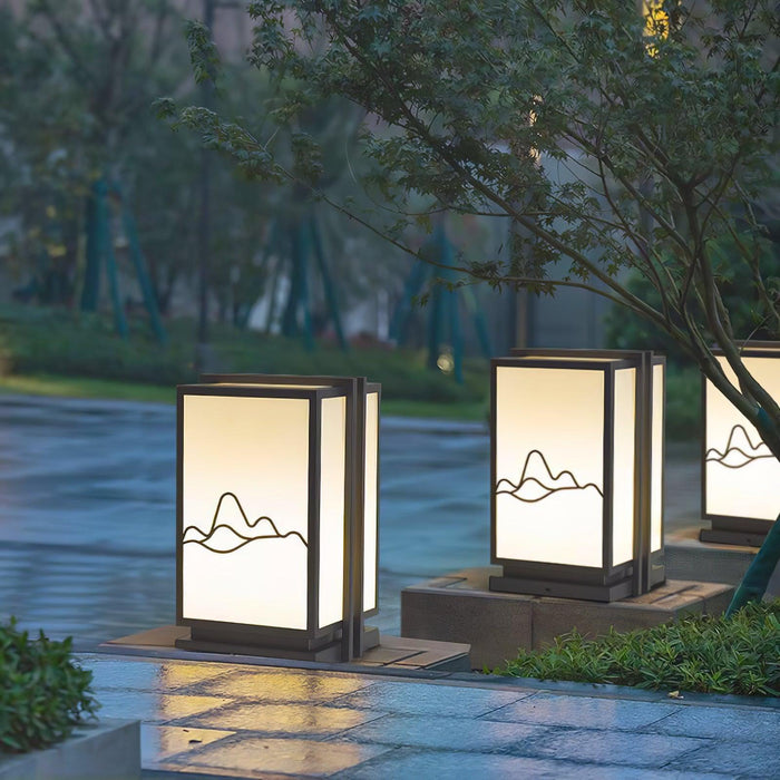 Mountain Outdoor Post Light Vakkerlight