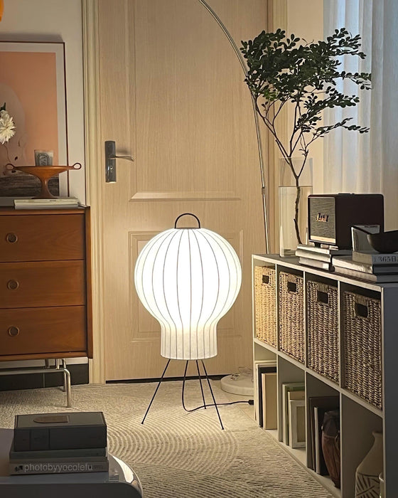 Mudusa Fabric Balloon Table Lamp