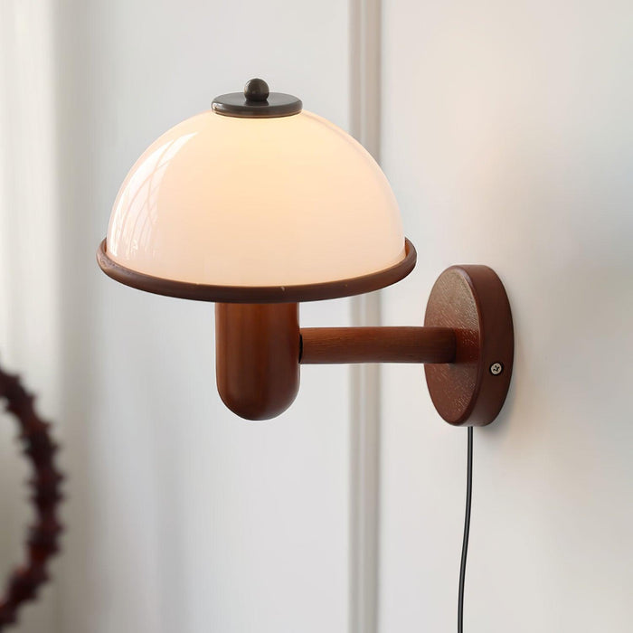 Mushroom Wood Wall Lamp Vakkerlight