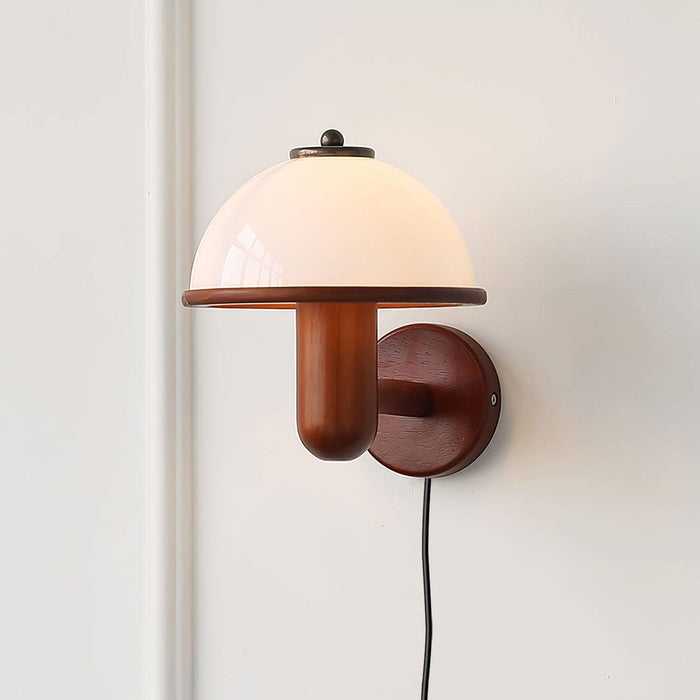 Mushroom Wood Wall Lamp Vakkerlight