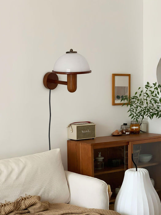 Mushroom Wood Wall Lamp Vakkerlight