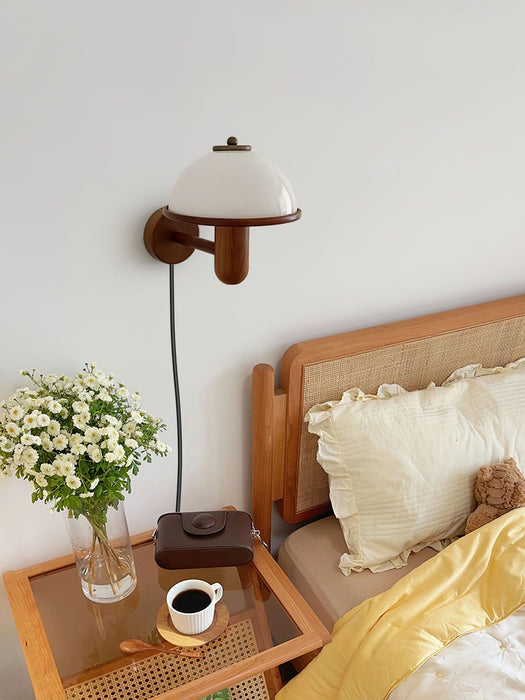 Mushroom Wood Wall Lamp Vakkerlight