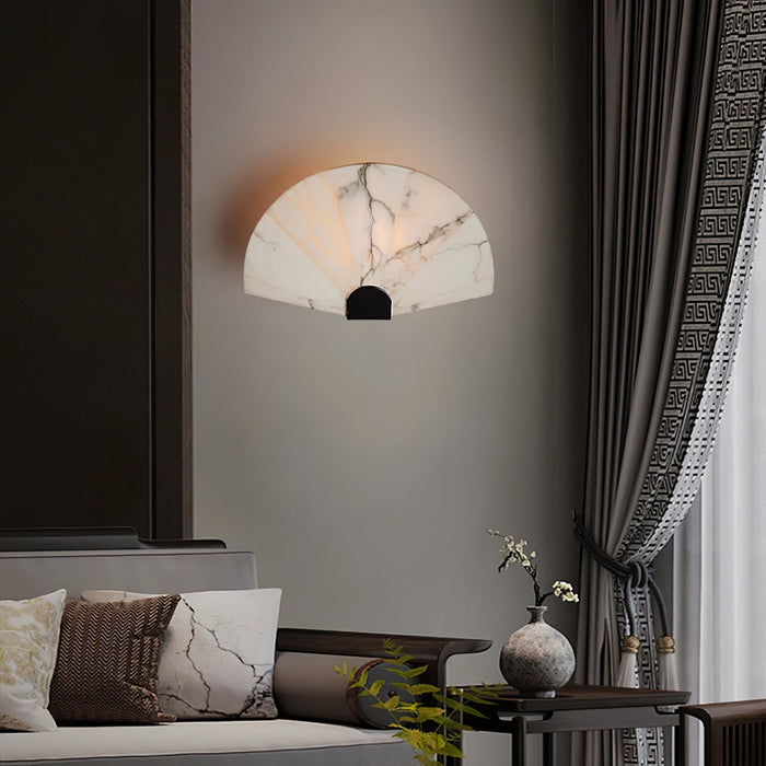 Nevora Alabaster Wall Lamp Vakkerlight