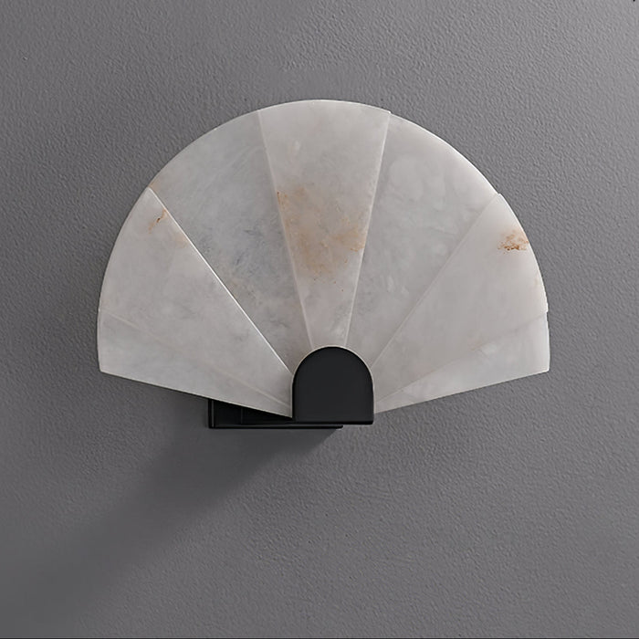 Nevora Alabaster Wall Lamp Vakkerlight