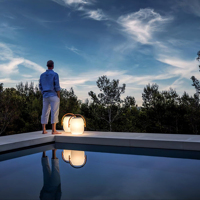 Noria Solar Outdoor Lantern Lamp Vakkerlight
