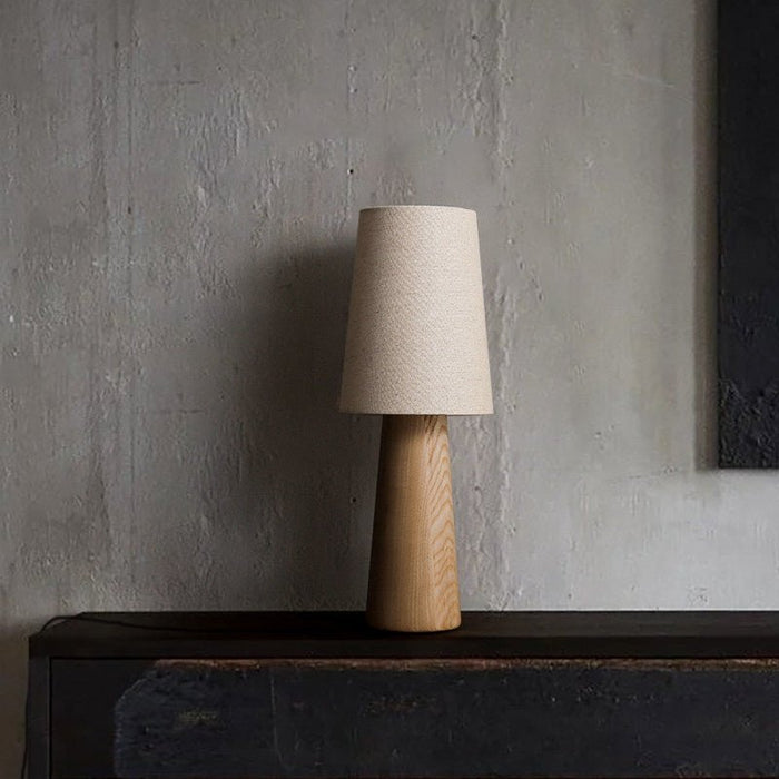 Norvia Table Lamp Vakkerlight