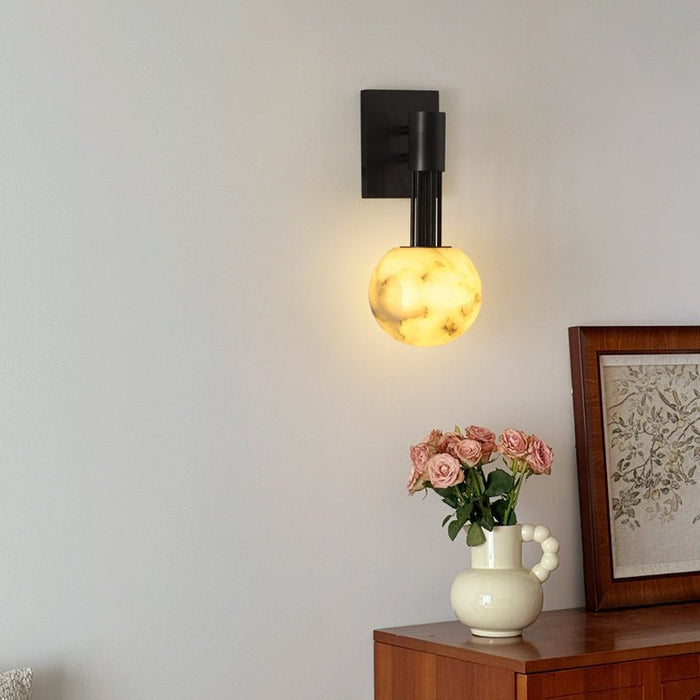 Obra Alabaster Globe Wall Sconce Vakkerlight