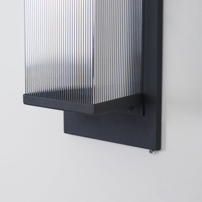 Oleron Box Outdoor Wall Lamp Vakkerlight