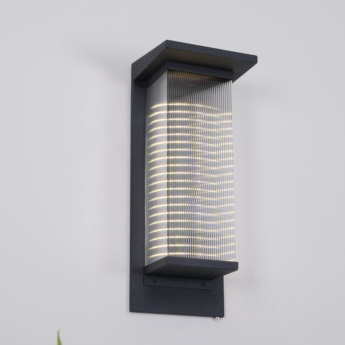 Oleron Box Outdoor Wall Lamp Vakkerlight