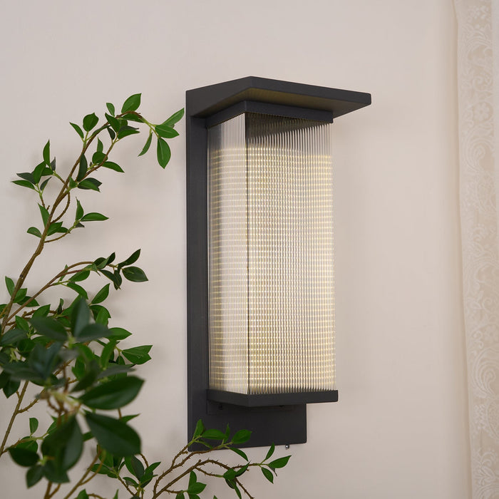 Oleron Box Outdoor Wall Lamp Vakkerlight
