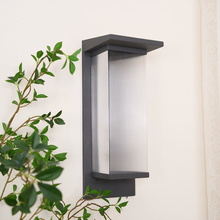 Oleron Box Outdoor Wall Lamp Vakkerlight