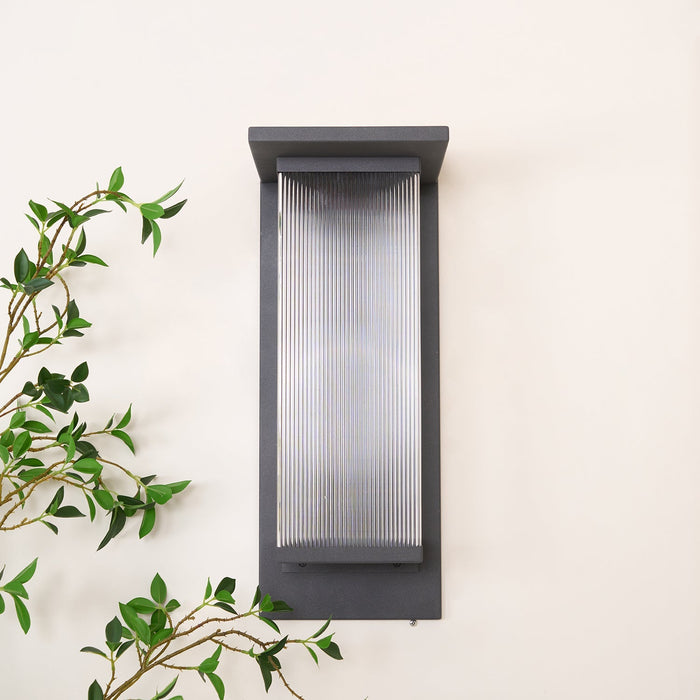 Oleron Box Outdoor Wall Lamp Vakkerlight