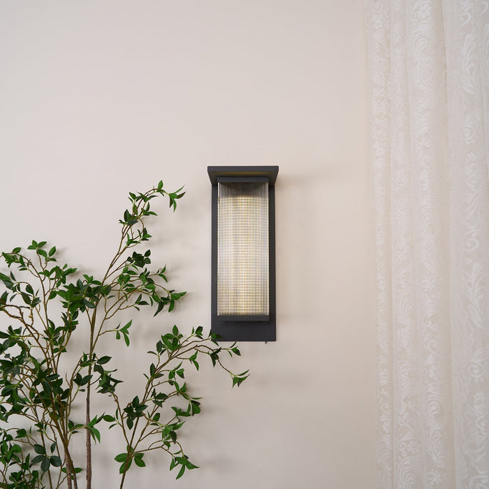 Oleron Box Outdoor Wall Lamp Vakkerlight