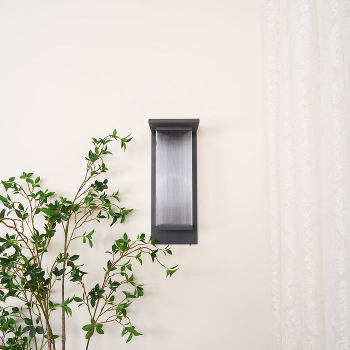 Oleron Box Outdoor Wall Lamp Vakkerlight