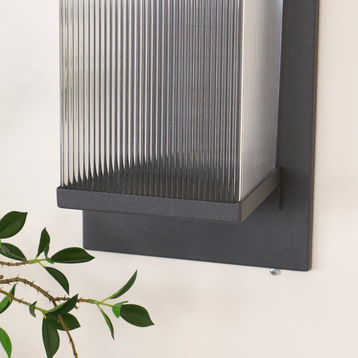 Oleron Box Outdoor Wall Lamp Vakkerlight