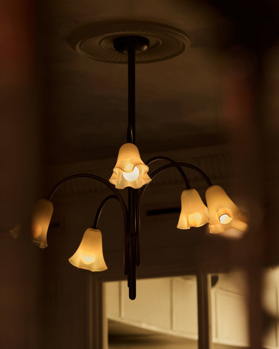Petalia Blossom Chandelier Vakkerlight