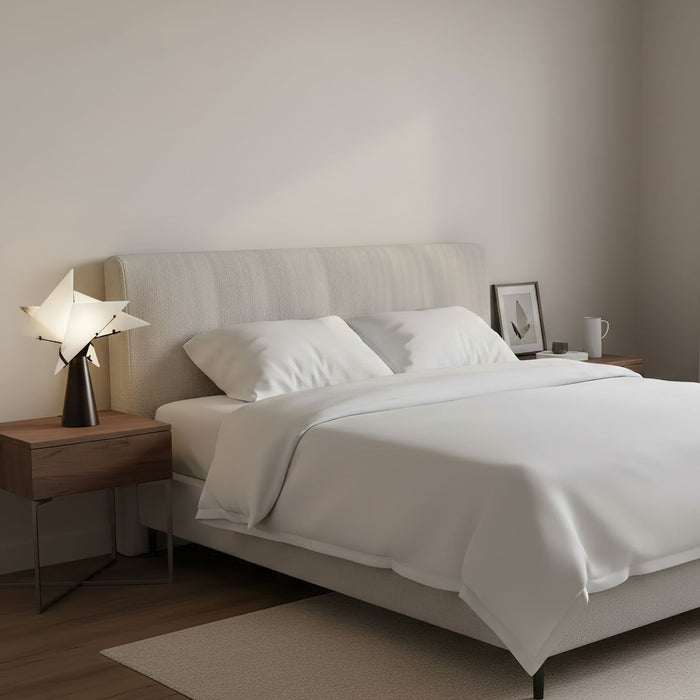 Alabaster Petal Table Lamp Vakkerlight