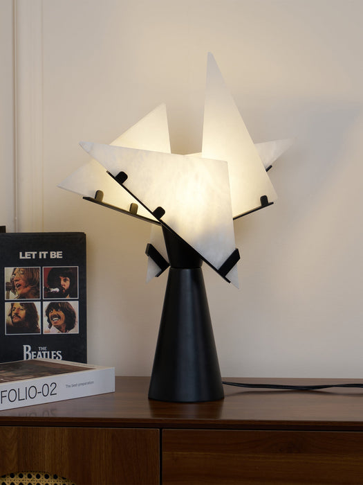 Alabaster Petal Table Lamp Vakkerlight