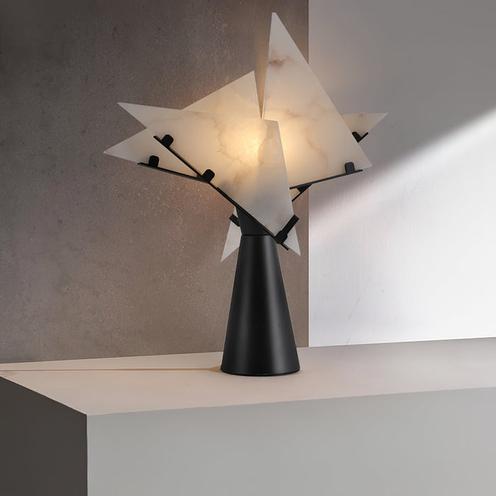 Alabaster Petal Table Lamp Vakkerlight