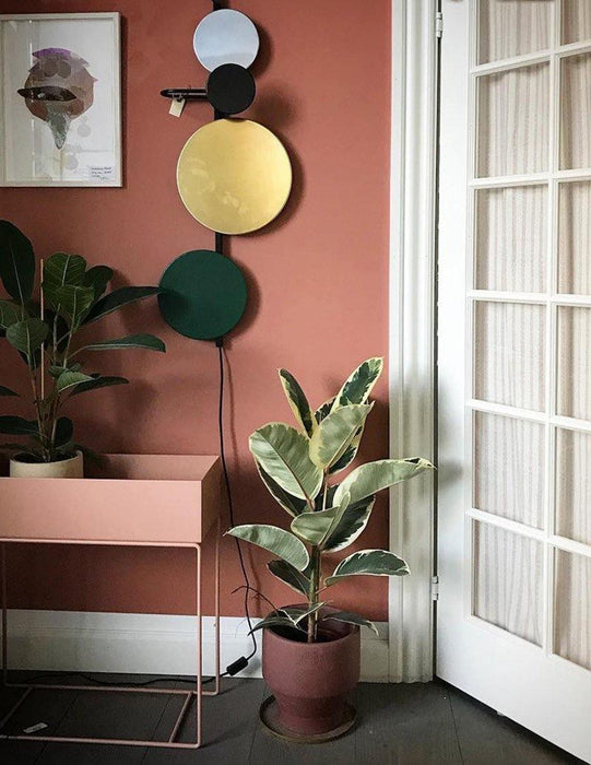 Planet Plug-in Wall Lamp Vakkerlight