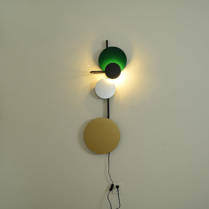 Planet Plug-in Wall Lamp Vakkerlight