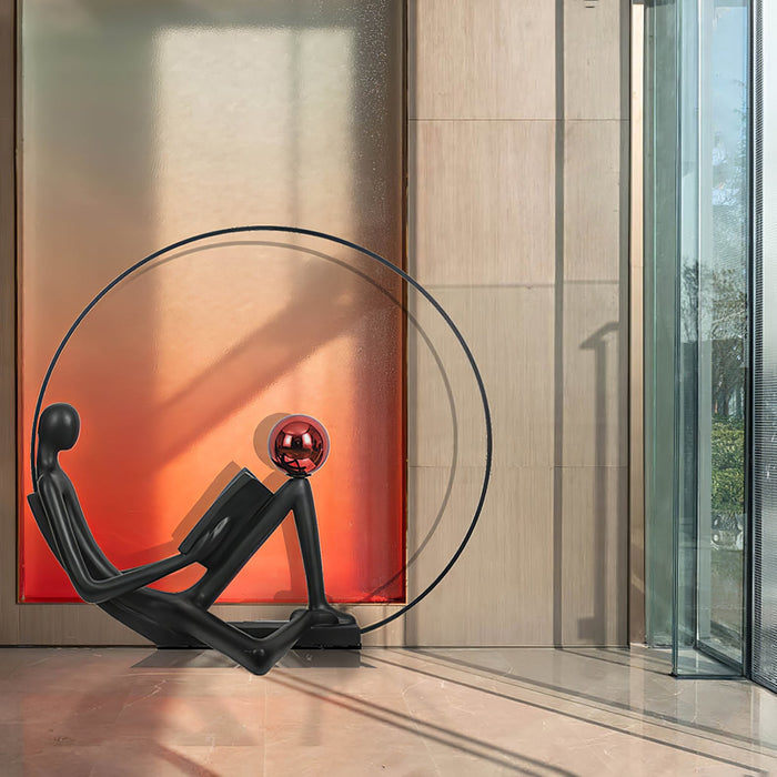Reader Sculpture Floor Lamp Vakkerlight