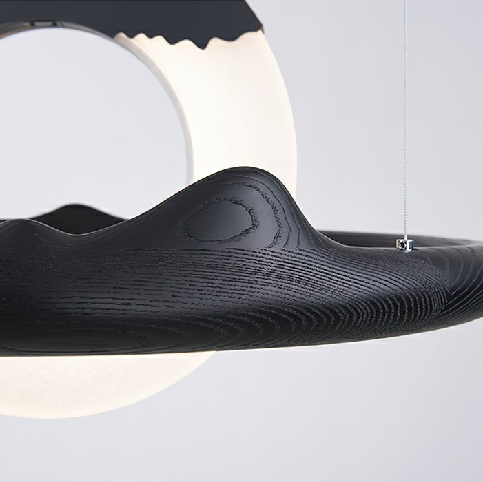 Reincarnation Pendant Lamp Vakkerlight