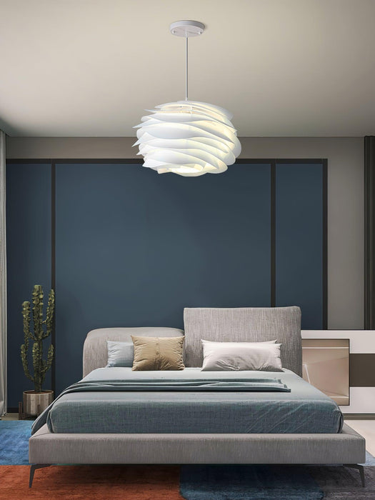 Rose Floral Pendant Light Vakkerlight