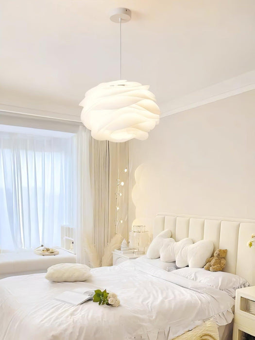 Rose Floral Pendant Light Vakkerlight