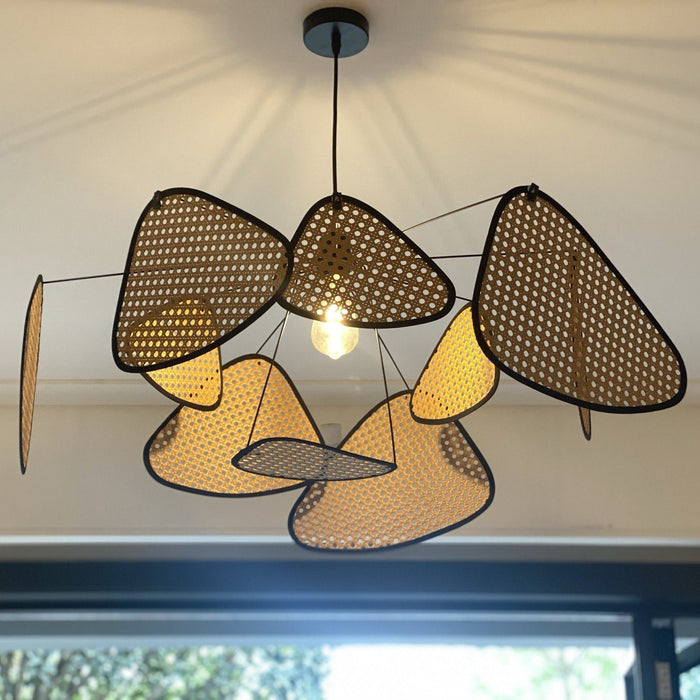 Screen Cannage Suspension Rattan Petal Pendant Lamp