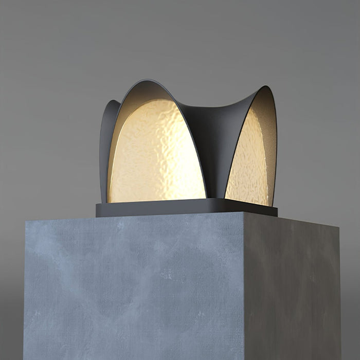 Sculptform Solar Outdoor Light Vakkerlight