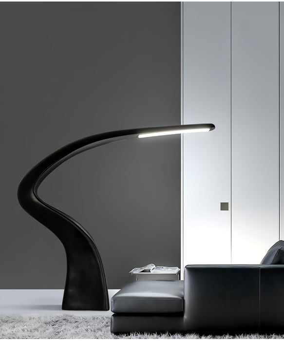 Seraph Curve Floor Lamp Vakkerlight
