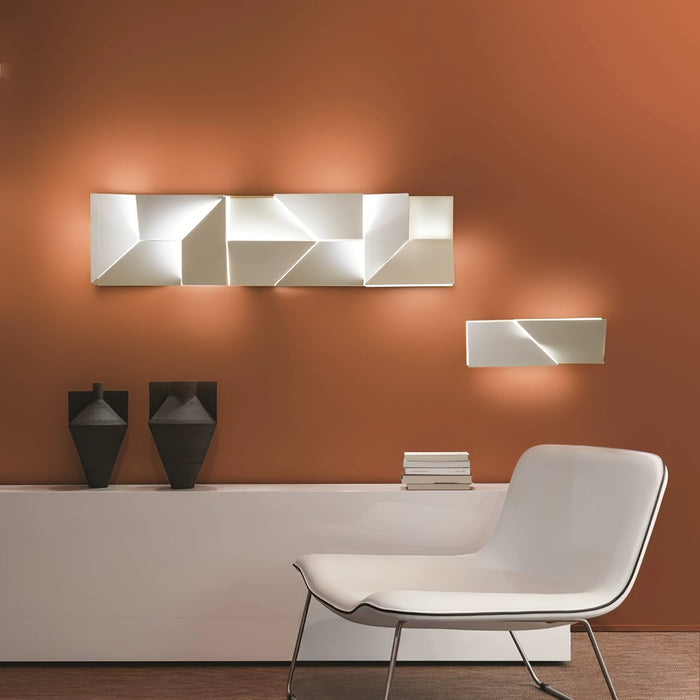 Shadows Grand Plug-in Sconce Vakkerlight
